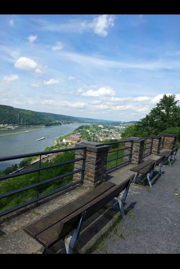 Ferienwohnung Neli Am Rhein Rheinbrohl Kültér fotó