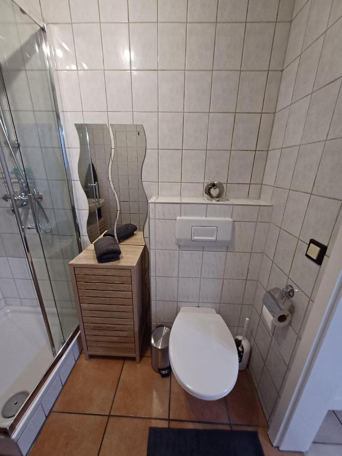 Ferienwohnung Neli Am Rhein Rheinbrohl Kültér fotó