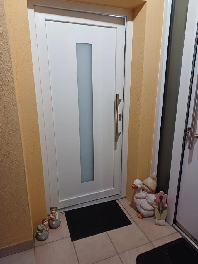 Ferienwohnung Neli Am Rhein Rheinbrohl Kültér fotó